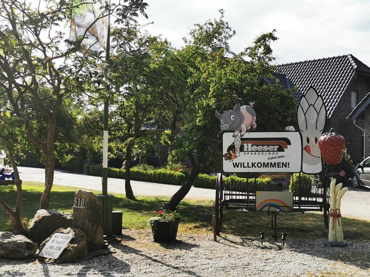 Heeser Spargelhof Ferienwohnung Landblick Weeze Bagian luar foto